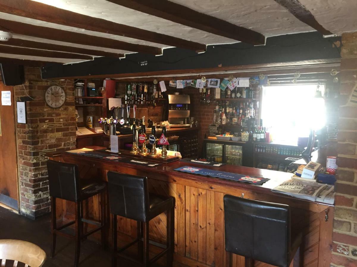 St Crispin Inn Worth (Kent) Exterior photo